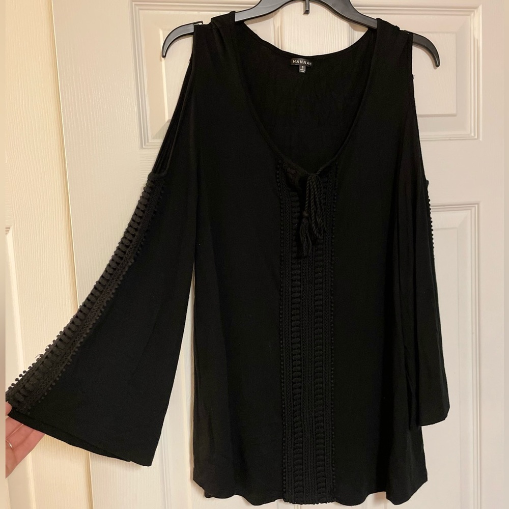 Hannah Open Shoulder Women’s Top